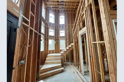 9756 Westview Drive, Houston, TX 77055 - Photo 15