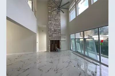 9756 Westview Drive, Houston, TX 77055 - Photo 19
