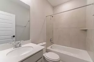 2016 Woodland Park Ct, Conroe, TX 77384 - Photo 33