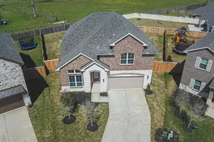 2016 Woodland Park Ct, Conroe, TX 77384 - Photo 1