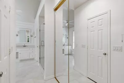 26 E Sterling Pond Circle, The Woodlands, TX 77382 - Photo 19