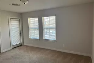 28 W Oaks Dr, Houston, TX 77058 - Photo 23