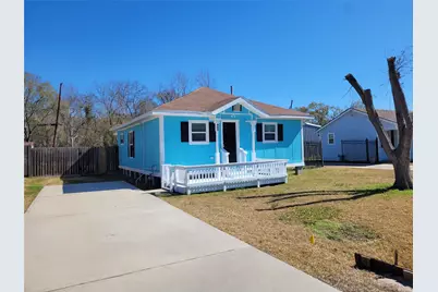 403 S Blackwell Street, La Porte, TX 77571 - Photo 1