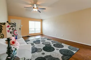 5818 Turmeric Dr, Baytown, TX 77521 - Photo 11