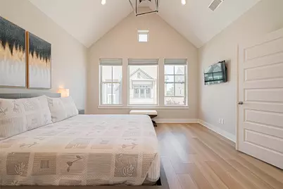 10915 Brambling Wood Drive, Houston, TX 77043 - Photo 45