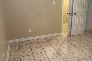 712 Memorial Mews St, Houston, TX 77079 - Photo 19