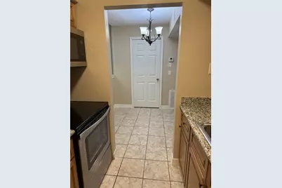 712 Memorial Mews Street #C, Houston, TX 77079 - Photo 9