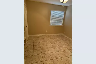 712 Memorial Mews Street #C, Houston, TX 77079 - Photo 17