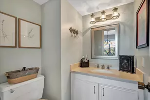 16419 Brookvilla Dr, Houston, TX 77059 - Photo 9