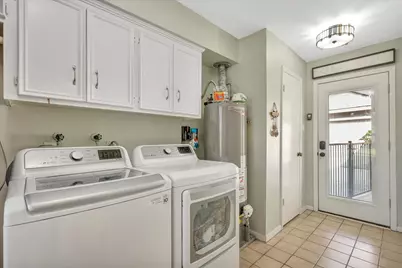 16419 Brookvilla Drive, Houston, TX 77059 - Photo 13