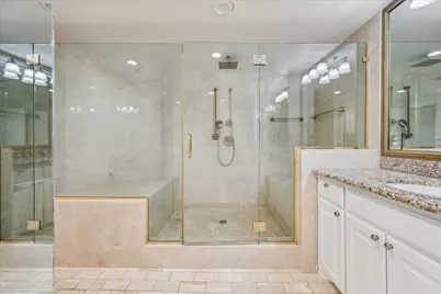 21 Briar Hollow Lane #501, Houston, TX 77027 - Photo 15