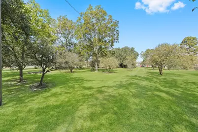 103 County Road 492, Dayton, TX 77535 - Photo 15