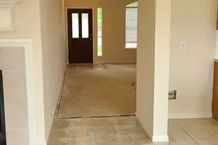 2318 Waterwood Dr, Sugar Land, TX 77479 - Photo 5