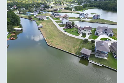 70 Cypress Bend, Huntsville, TX 77340 - Photo 5