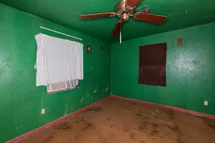 9715 Leath St, Houston, TX 77093 - Photo 7