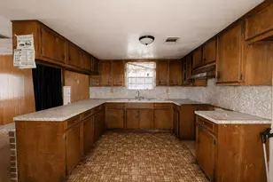 9715 Leath St, Houston, TX 77093 - Photo 5