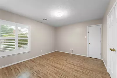 2118 Cypress Run Drive, Sugar Land, TX 77478 - Photo 35