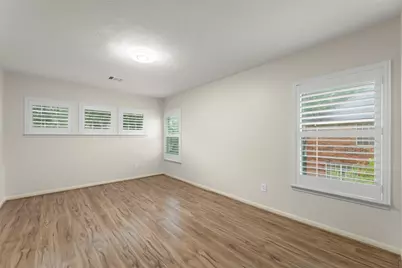 2118 Cypress Run Drive, Sugar Land, TX 77478 - Photo 33