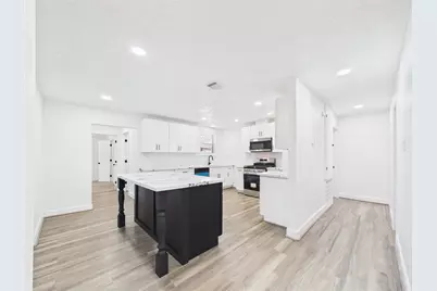 1210 Connie Street, Alvin, TX 77511 - Photo 29