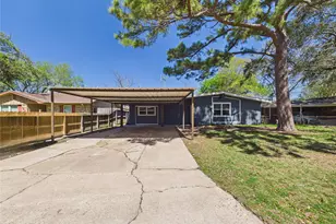 1210 Connie St, Alvin, TX 77511 - Photo 3