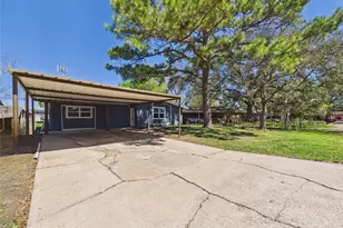 1210 Connie St, Alvin, TX 77511 - Photo 39