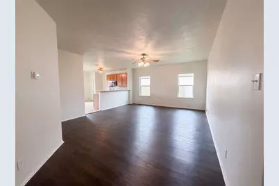 109 Mustang Stampede Drive, La Marque, TX 77568 - Photo 3