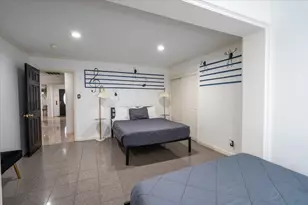 7916 Glenview Dr, Houston, TX 77061 - Photo 17