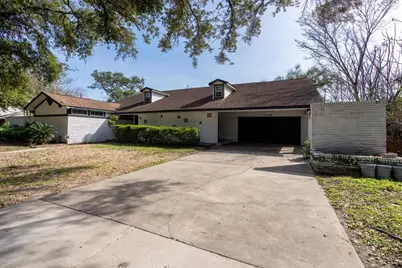 7916 Glenview Drive, Houston, TX 77061 - Photo 3
