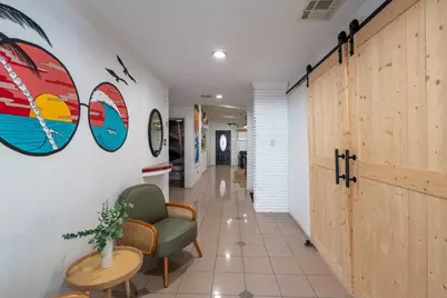 7916 Glenview Drive, Houston, TX 77061 - Photo 15