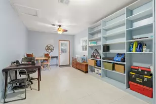 9522 Hammerly Blvd, Houston, TX 77080 - Photo 11