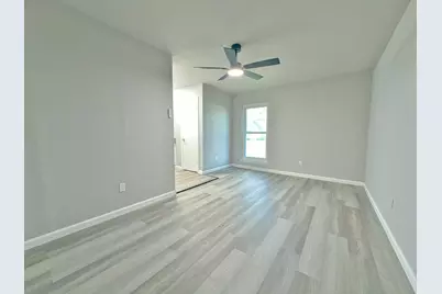 1618 Live Oak Hollow Street, Pearland, TX 77581 - Photo 17