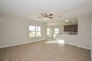 3831 Moreland Branch Ln, Katy, TX 77493 - Photo 3