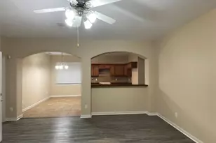 4903 Summer Ridge Dr, Conroe, TX 77303 - Photo 5