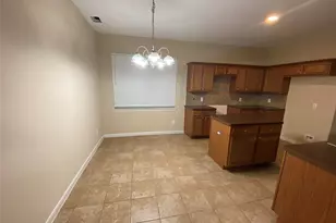 4903 Summer Ridge Dr, Conroe, TX 77303 - Photo 9