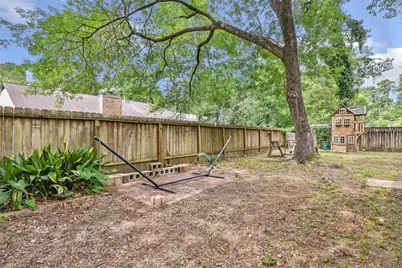 2138 Middle Creek Drive, Houston, TX 77339 - Photo 23
