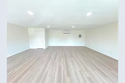 7704 Irvington Boulevard, Houston, TX 77022 - Photo 27