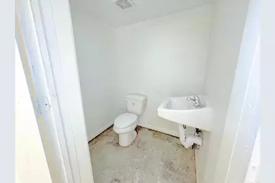 7704 Irvington Boulevard, Houston, TX 77022 - Photo 19