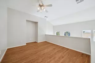 1639 Sutton St, Houston, TX 77006 - Photo 15