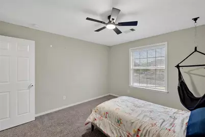 6046 Sandy Creek Drive, Baytown, TX 77523 - Photo 31