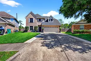 6046 Sandy Creek Dr, Baytown, TX 77523 - Photo 37