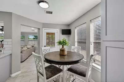 6046 Sandy Creek Drive, Baytown, TX 77523 - Photo 19