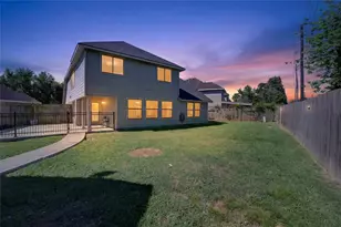 6046 Sandy Creek Dr, Baytown, TX 77523 - Photo 41