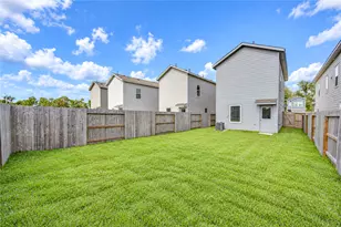 910 Pertuso Ln, Huffman, TX 77336 - Photo 33