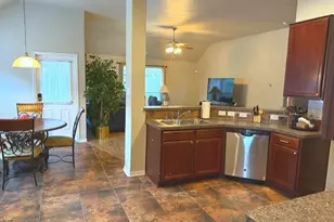 1330 Yucca Mountain Dr, Houston, TX 77090 - Photo 17