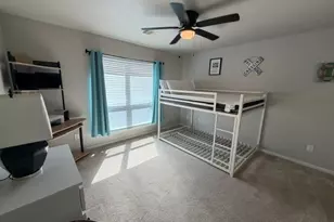 1330 Yucca Mountain Dr, Houston, TX 77090 - Photo 9