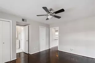 309 Stratford St, Houston, TX 77006 - Photo 9