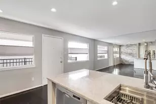 309 Stratford St, Houston, TX 77006 - Photo 7