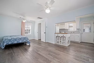 1606 Rosenberg Street, Galveston, TX 77550 - Photo 33