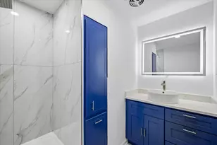7102 Walkway St, Houston, TX 77036 - Photo 23