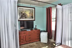 1628 46th St, Galveston, TX 77551 - Photo 13